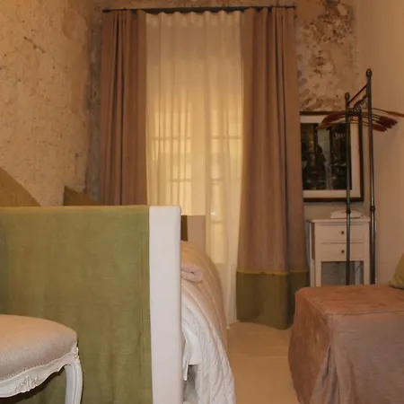 Torre Tresca Bed & Breakfast 2*