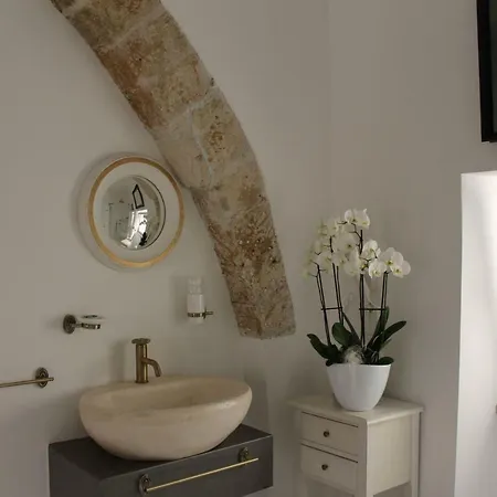 Torre Tresca Bed & Breakfast 2*