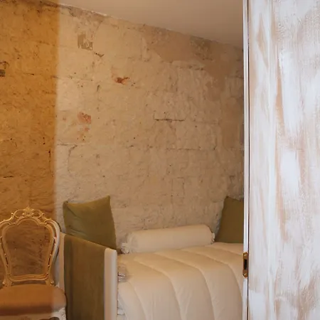 Torre Tresca Bed & Breakfast