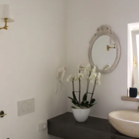 Torre Tresca Bed & Breakfast 4*