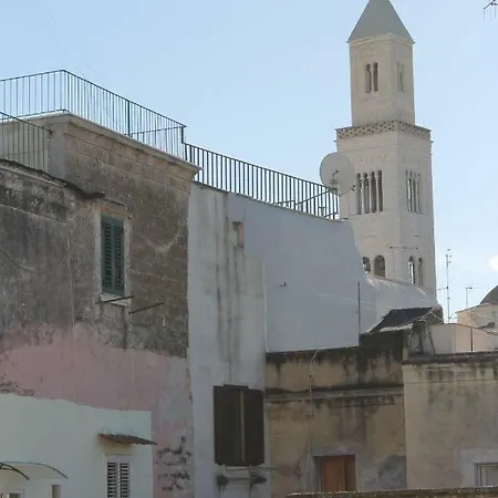 Oda ve Kahvaltı Torre Tresca 3*