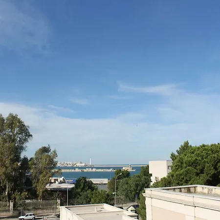 فندق مبيت وإفطار Torre Tresca باري